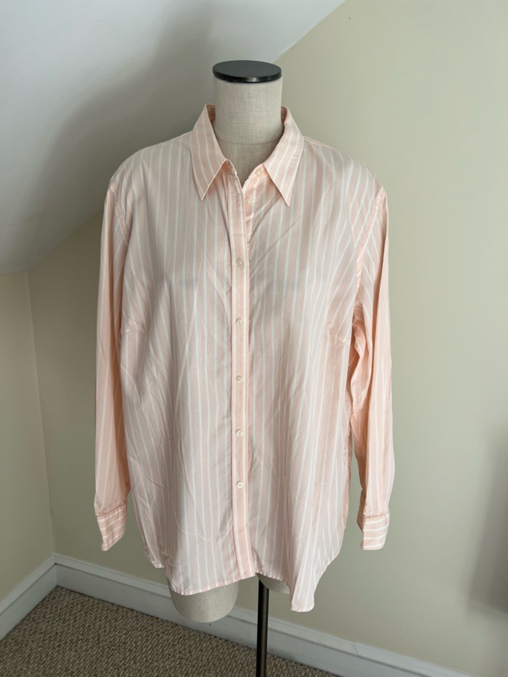 Lauren Ralph Lauren Pink & White Striped Long-Sleeve Button-Down Shirt